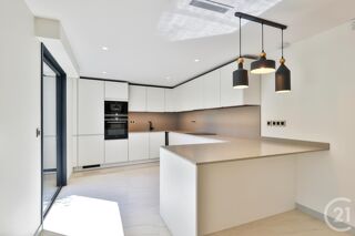  Appartement � vendre 5 pi�ces 191 m�