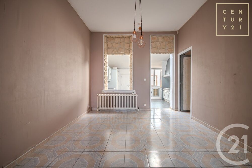 En bref : Vous recherchez une maison à vendre à....