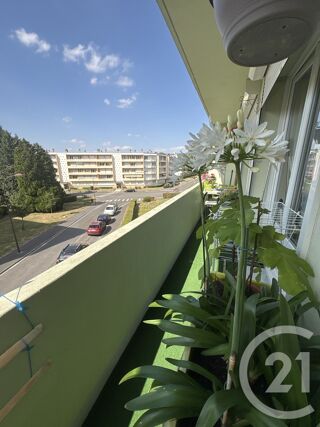 vente Appartement - 4 pièce(s) - 65 m² Saint-Quentin (02100)