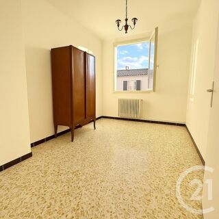  Maison � vendre 6 pi�ces 381 m�