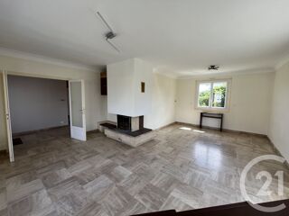  Maison à louer 5 pièces 140 m²