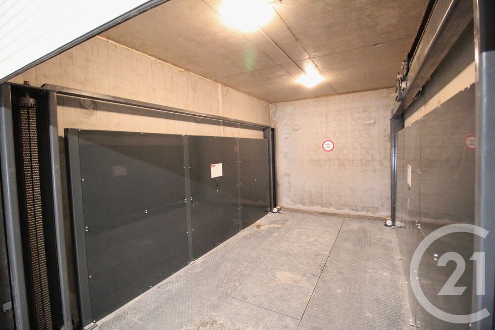 location Parking / Garage - 19 m² Grenoble (38000)