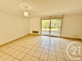  Maison à louer 4 pièces 83 m²