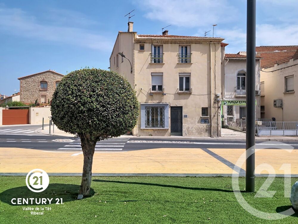 Maison à vendre à Saint-Estève avec local professionnel ....