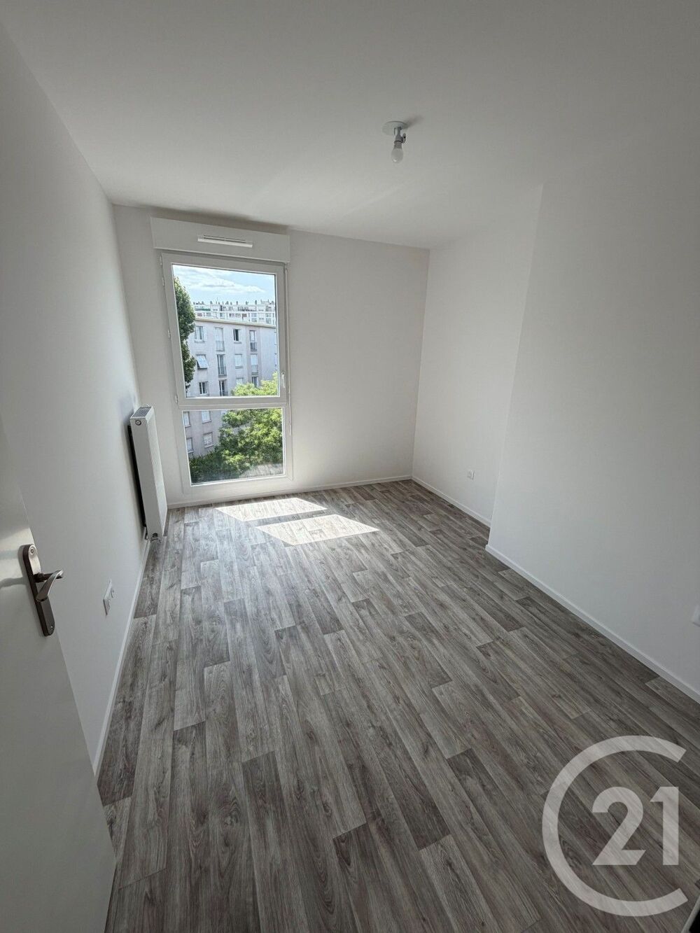 location Appartement - 3 pièce(s) - 58 m² Drancy (93700)
