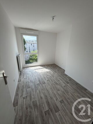  Appartement à louer 3 pièces 58 m²
