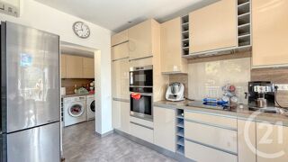  Maison � vendre 7 pi�ces 228 m�