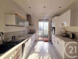  Maison � vendre 4 pi�ces 130 m�