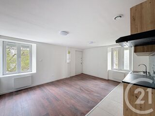  Appartement à louer 2 pièces 35 m²