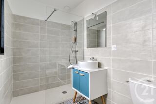  Maison à louer 5 pièces 61 m²