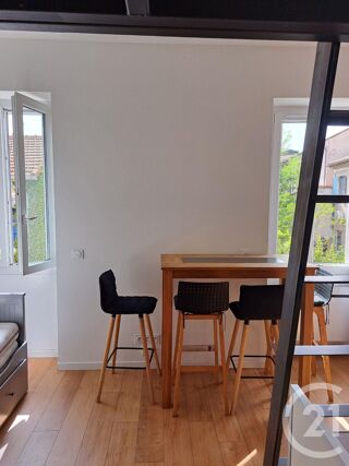  Appartement à louer 1 pièce 20 m²