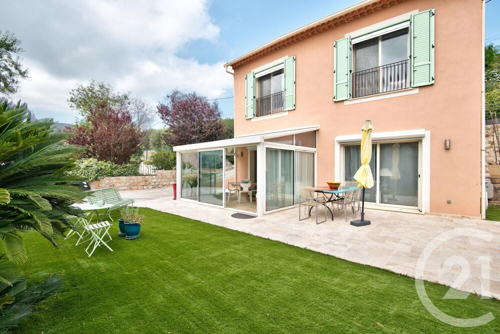La Turbie - Nichée au calme absolu, cette maison récente....