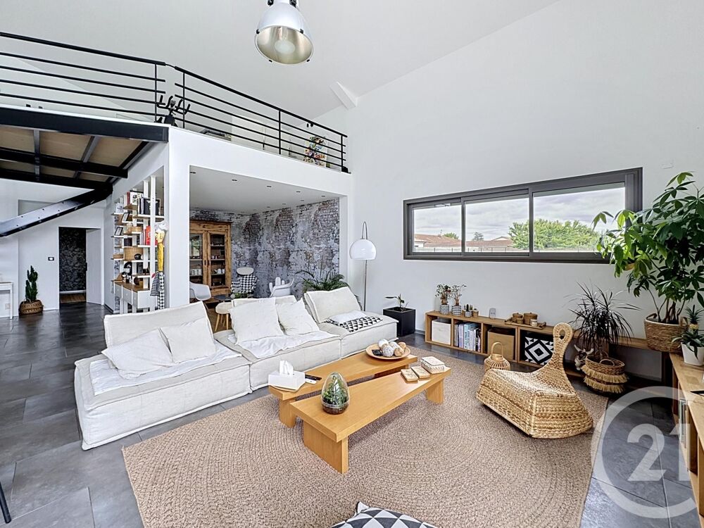 vente Maison - 5 pièce(s) - 336 m² Villeneuve-du-Paréage (09100)
