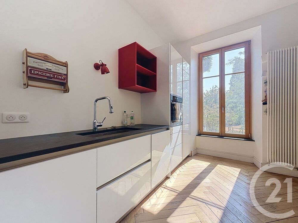vente Appartement - 6 pièce(s) - 141 m² Sochaux (25600)