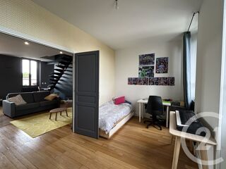  Appartement � louer 6 pi�ces 164 m�