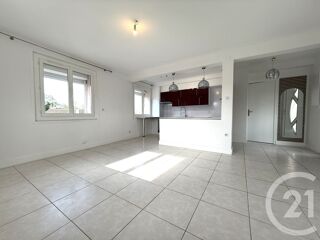  Appartement � louer 3 pi�ces 55 m�