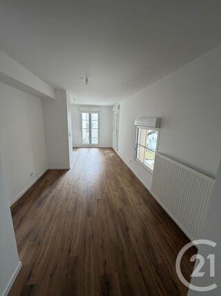  Appartement à louer 1 pièce 27 m²