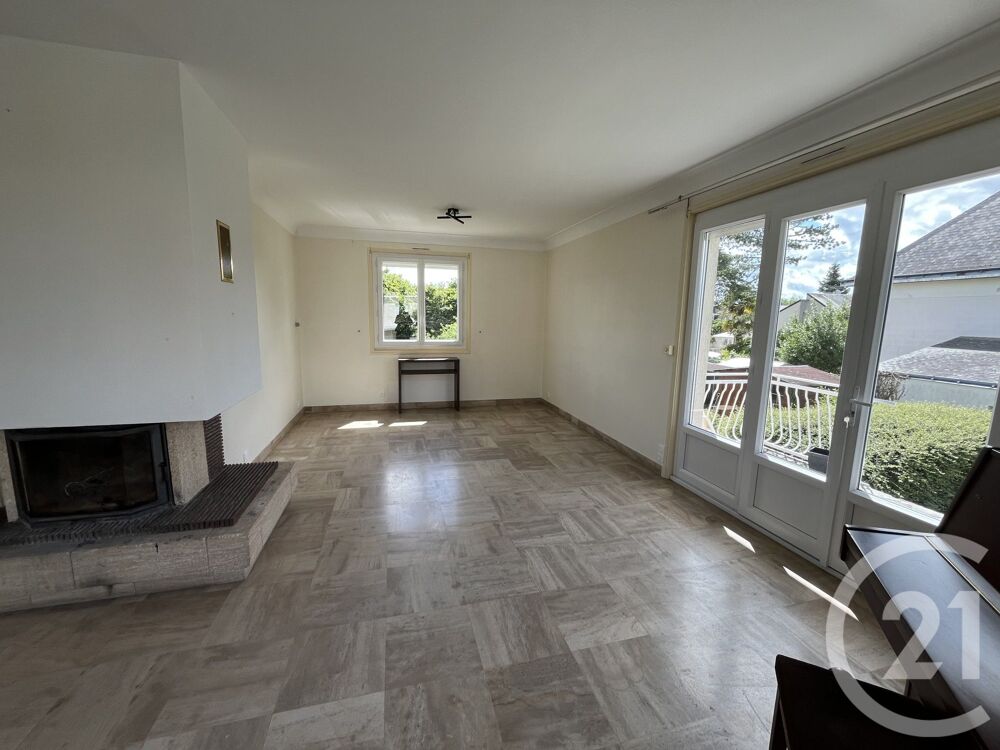 location Maison - 5 pièce(s) - 140 m² Chambray-lès-Tours (37170)