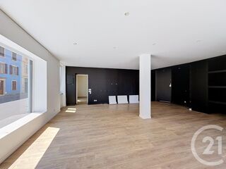  Appartement à louer 2 pièces 68 m²