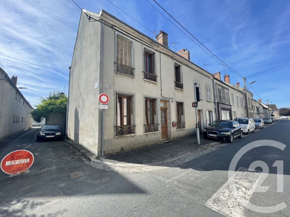 location Maison - 4 pièce(s) - 131 m² Beaumont-du-Gâtinais (77890)