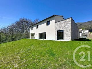  Maison à vendre 6 pièces 228 m²