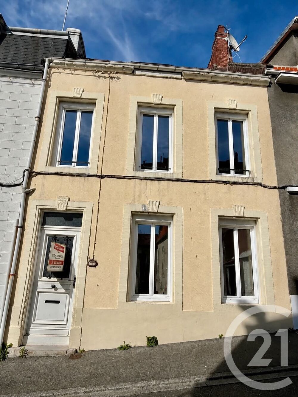 **NOUVEAUTÉ À BOULOGNE-SUR-MER** Découvrez cet....