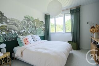  Maison � vendre 9 pi�ces 203 m�