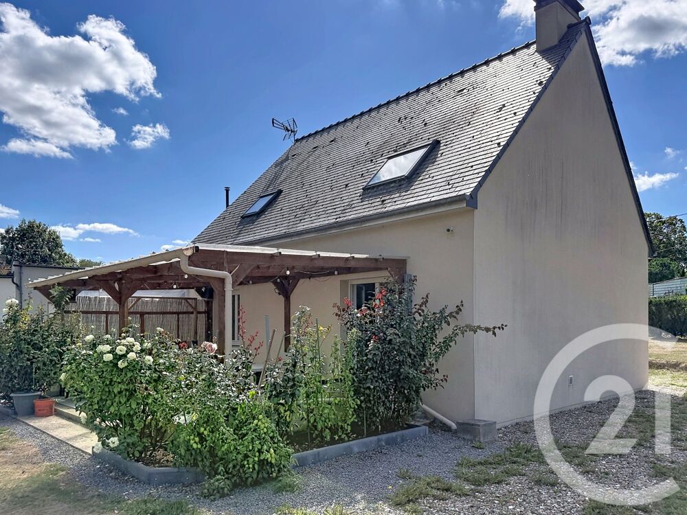 SAINT JEAN LA POTERIE dans un village, à 10 mn de la gar....