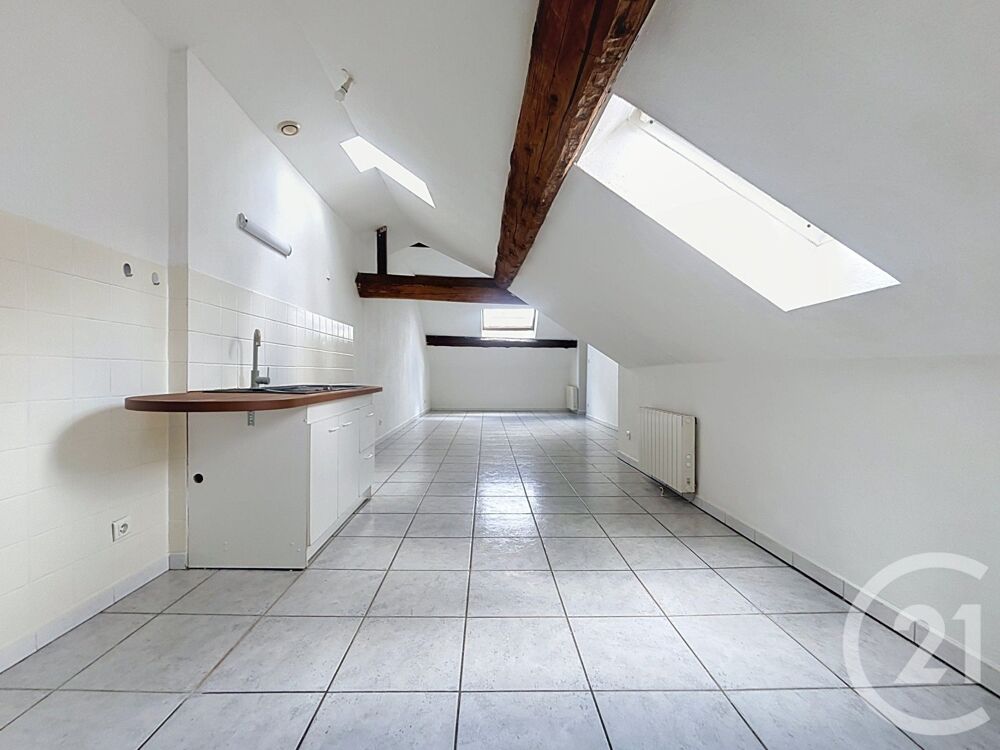 CENTURY 21 GSM vous propose sur Lure, un appartement de ....
