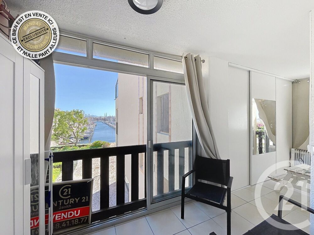 Appartement 40m2 - Vue sur le Port - situé à Port Leucat....