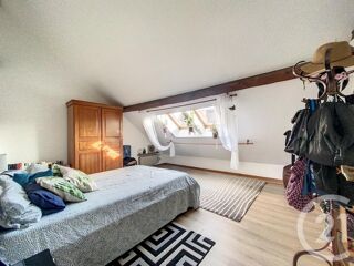  Appartement à louer 4 pièces 63 m²