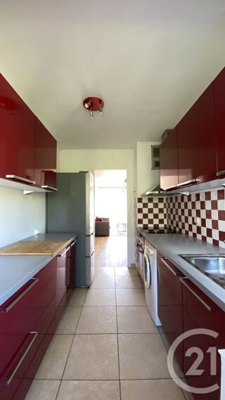  Appartement à louer 2 pièces 48 m²