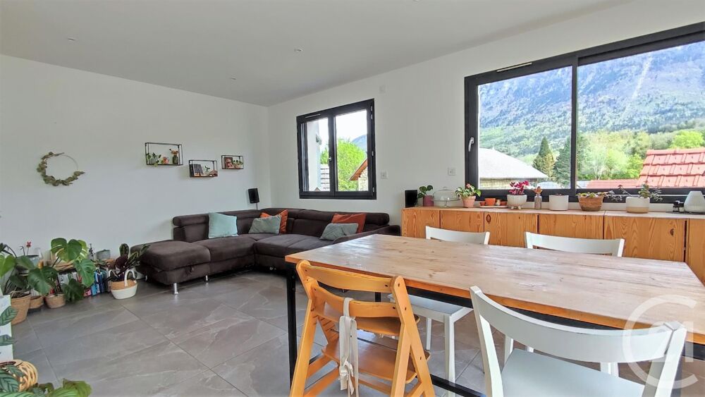 location Maison - 5 pièce(s) - 95 m² Saint-Paul (73170)