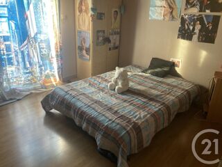  Immeuble � vendre 330 m�