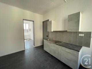  Appartement à louer 1 pièce 33 m²