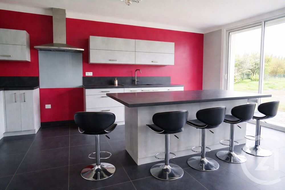 LA GACILLY, commune de GLENAC, Maison + studio indépenda....
