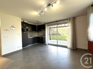  Appartement à louer 2 pièces 39 m²