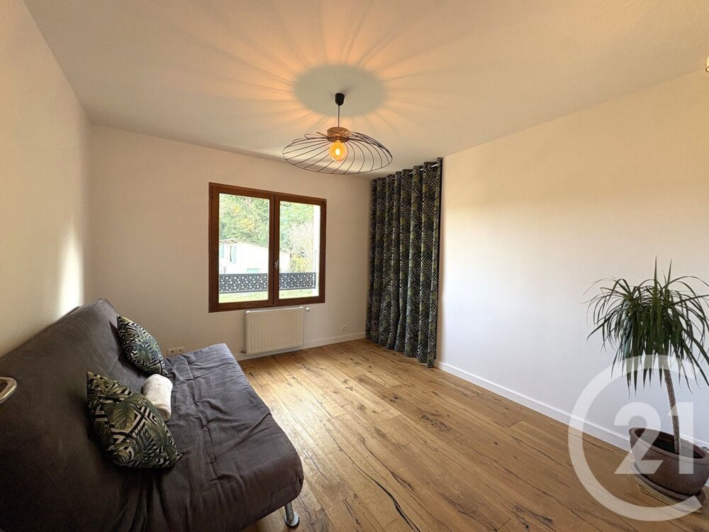 location Appartement - 3 pièce(s) - 143 m² Saint-Félix (74540)