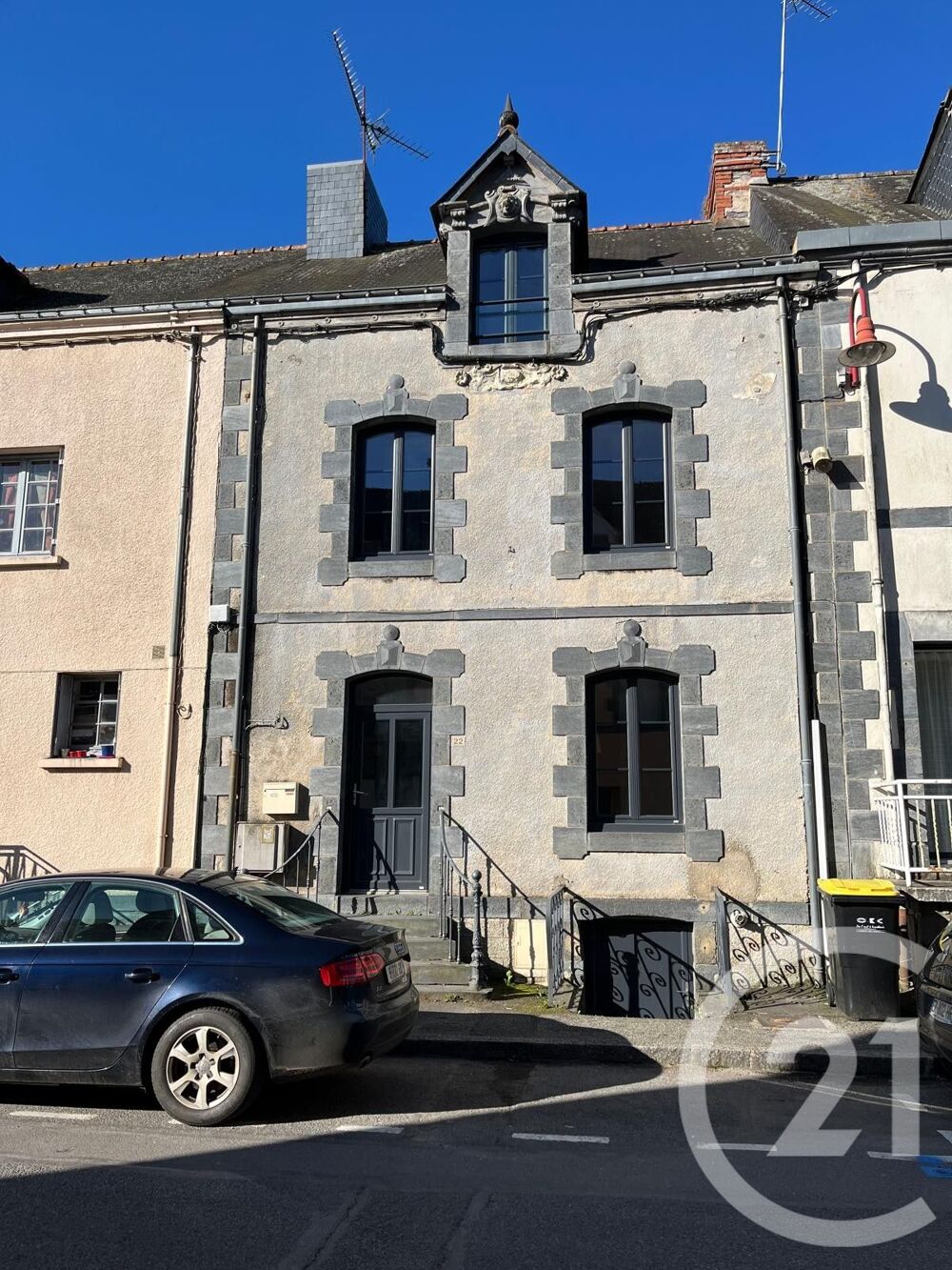 location Maison - 6 pièce(s) - 146 m² Carentoir (56910)
