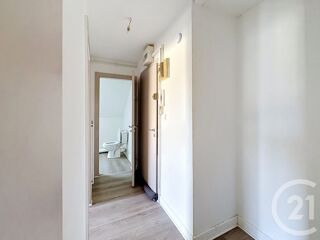  Appartement à louer 2 pièces 30 m²