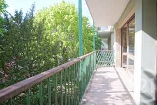  Appartement � vendre 3 pi�ces 73 m�