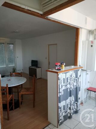  Appartement � louer 4 pi�ces 74 m�