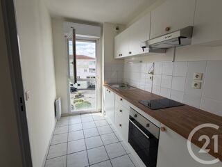  Appartement à louer 2 pièces 44 m²