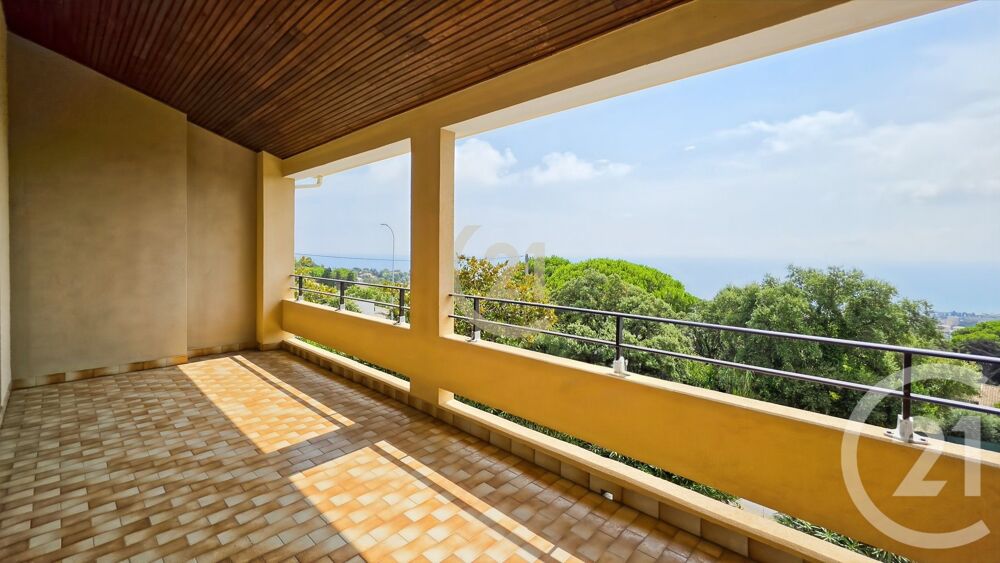vente Appartement - 3 pièce(s) - 88 m² Bastia (20200)