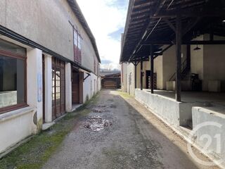  Immeuble à vendre 1587 m²