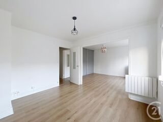  Appartement à louer 4 pièces 70 m²