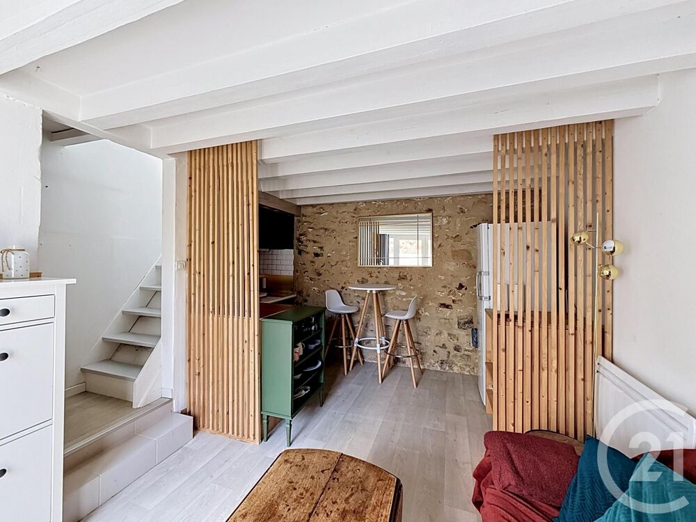 FONTAINEBLEAU - Découvrez cet appartement proposant tous....