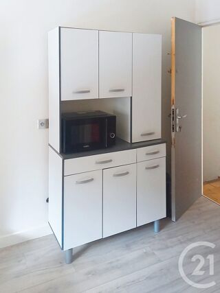  Appartement à louer 1 pièce 21 m²
