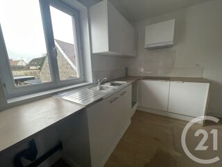  Appartement à louer 4 pièces 61 m²