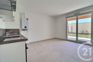  Appartement à louer 2 pièces 42 m²